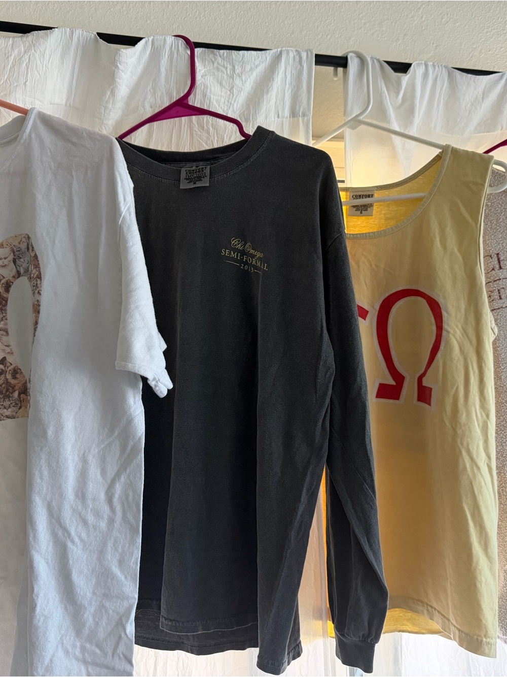 Lot of Vintage Chi Omega Comfort Colors T Shirt Sweat Shirts - South Carolina
